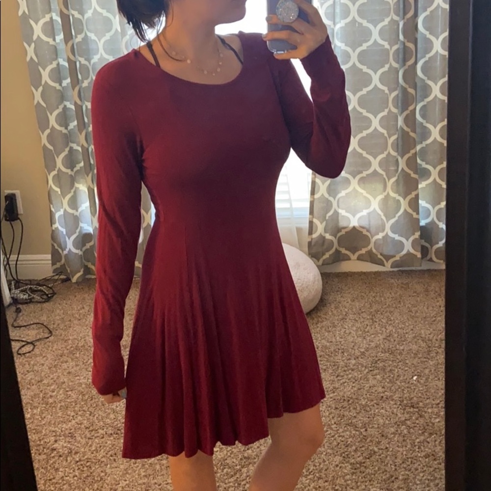 Deep red long sleeve midi dress